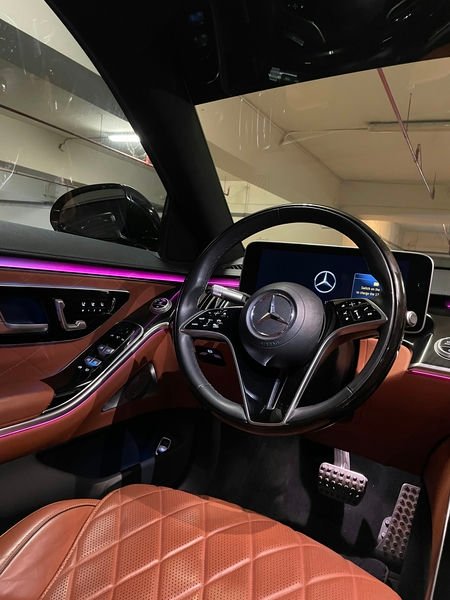 Mercedes Benz S-Class angle 13